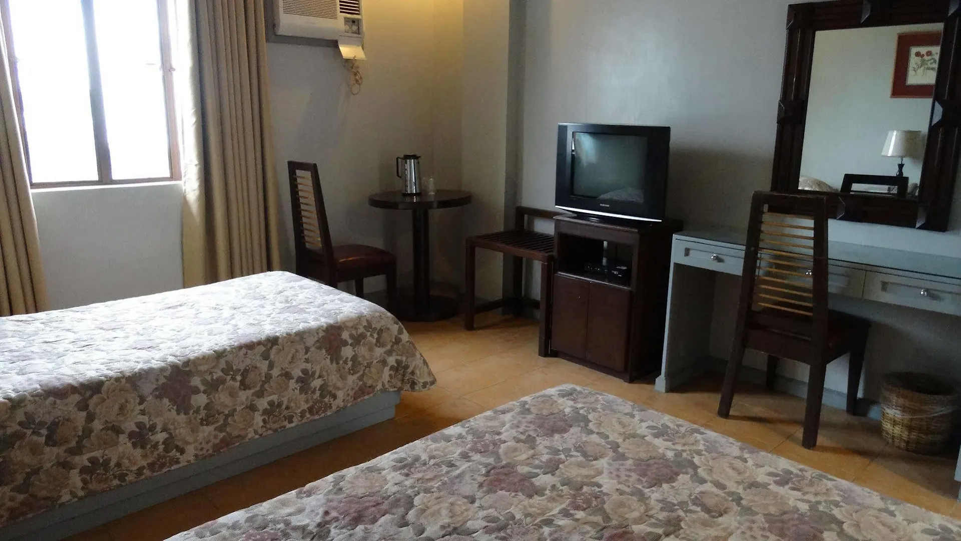 Casa Leticia Business Inn Davao