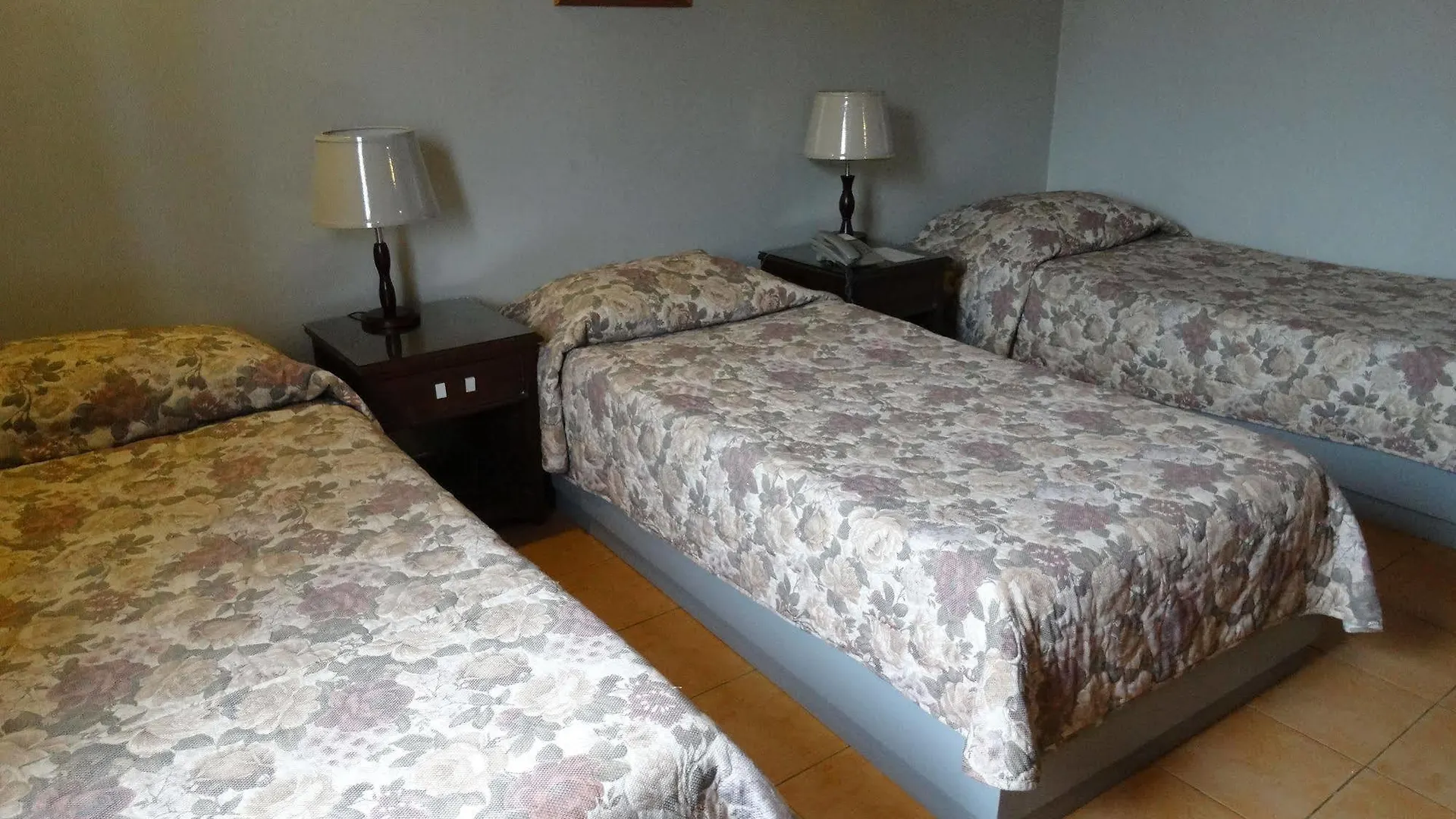 Casa Leticia Business Inn Davao